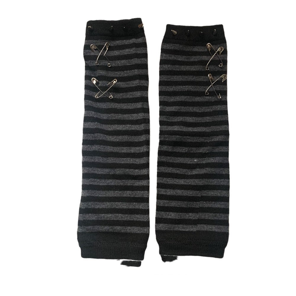Non-mainstream Pin Rivet Dark Fingerless Oversleeve