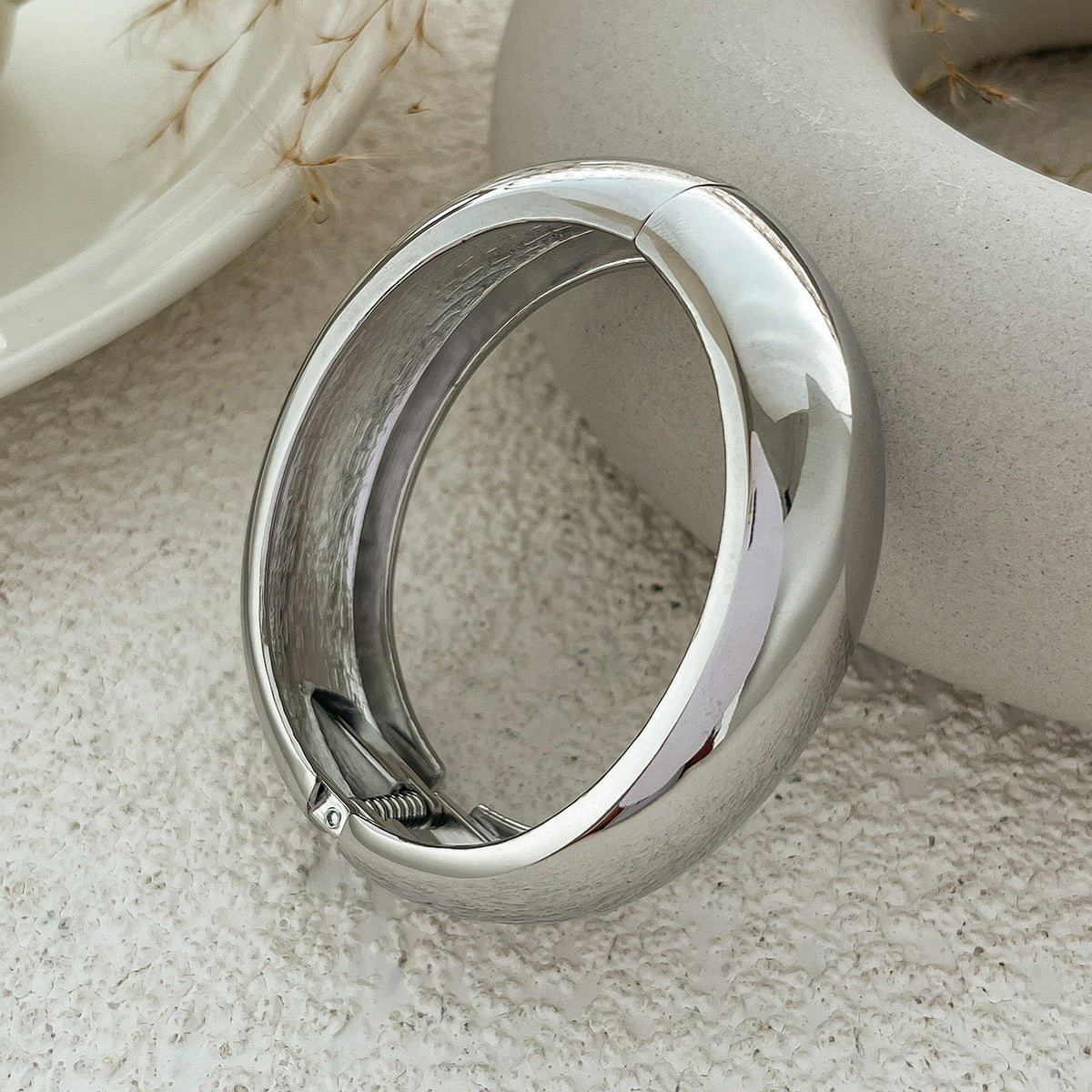 Retro Maillard Style Wood Grain Fashion Wide Bracelet For Women