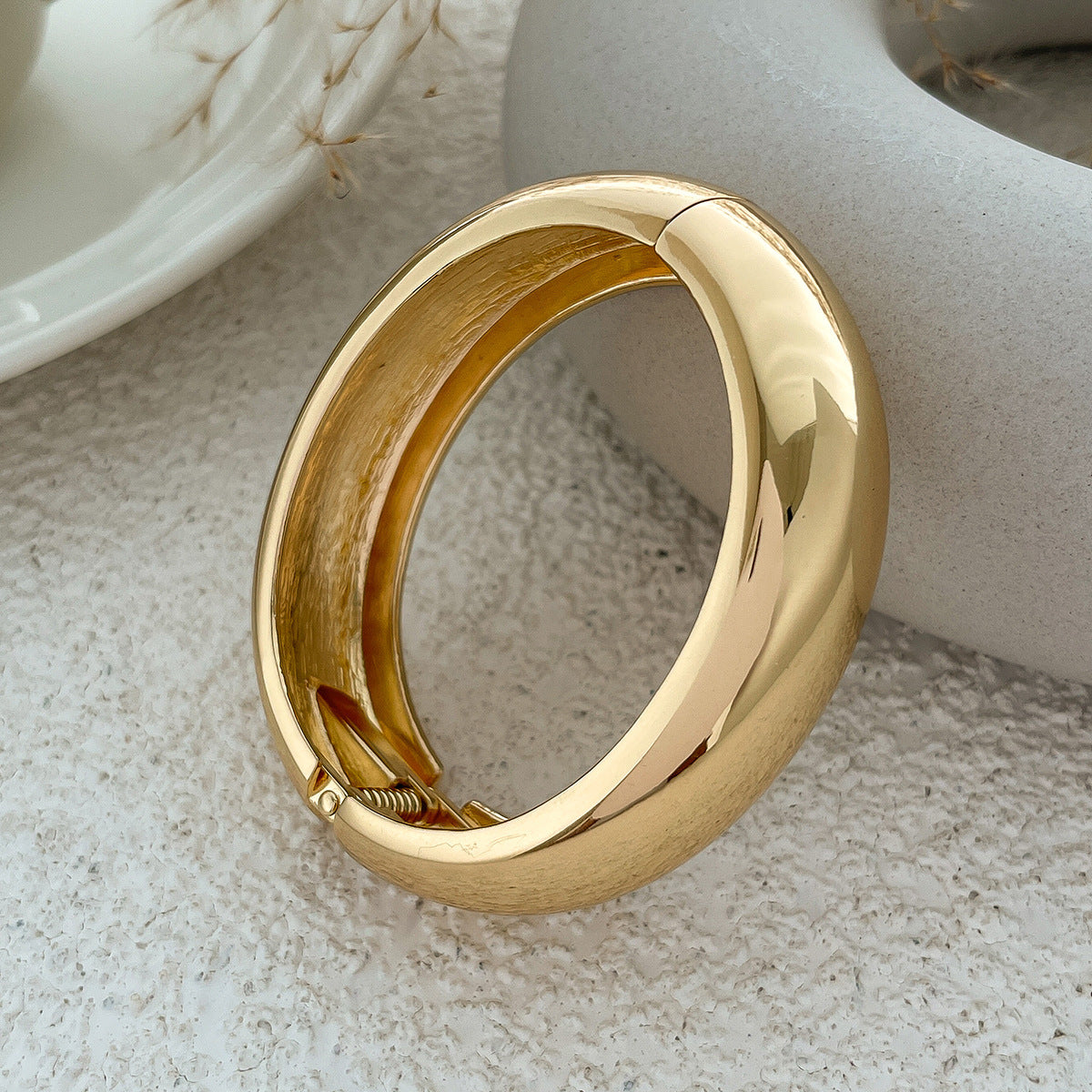 Retro Maillard Style Wood Grain Fashion Wide Bracelet For Women