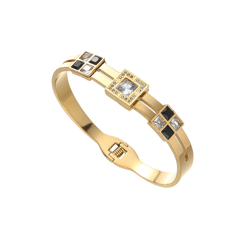 Full Body Titanium Steel Plated Light Luxury Bracelet